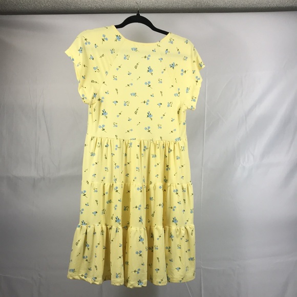 Summer Dress - Picture 3 of 8